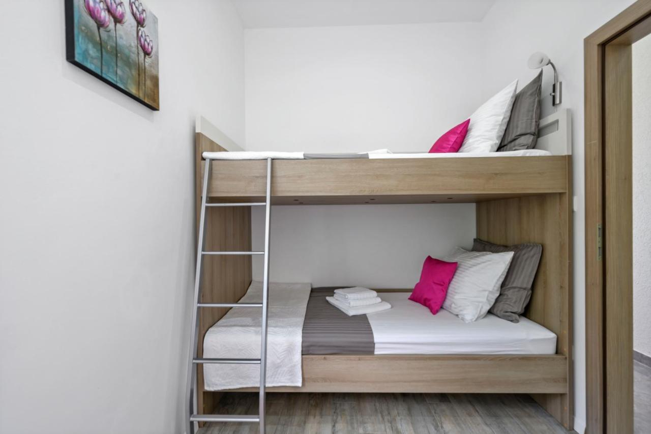 Ferienwohnung Penthouse Filka Mimice Exterior foto